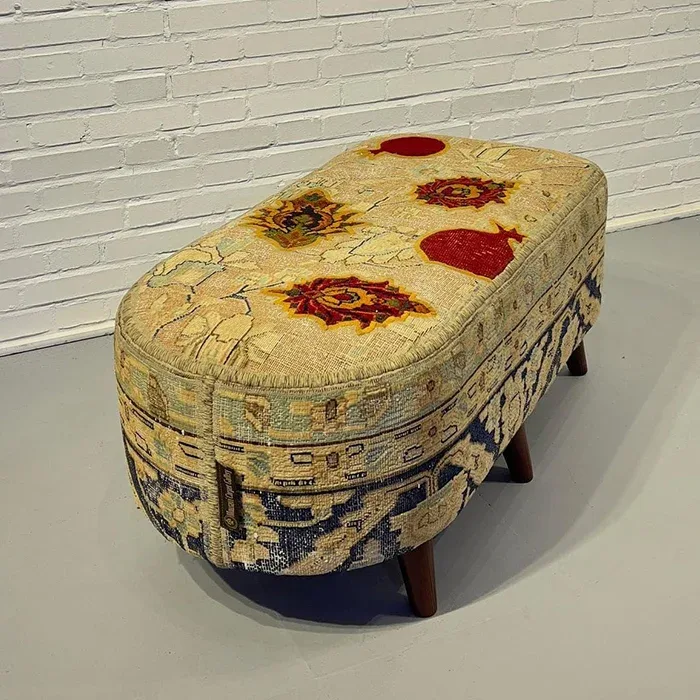 Blade and Razor Barbershop Toronto Mousavi Carpet Gallery — Pouf 2134