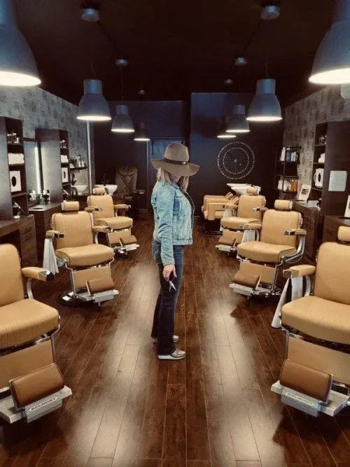 Blade and Razor Barbershop Toronto Barber’s Etiquette: The True Spirit of a Professional Barber